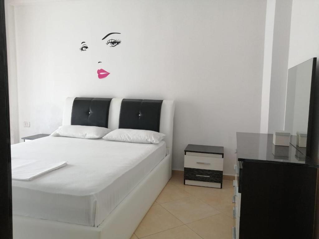 Bilal Golemi Sea View Apartment Σαράντα Εξωτερικό φωτογραφία