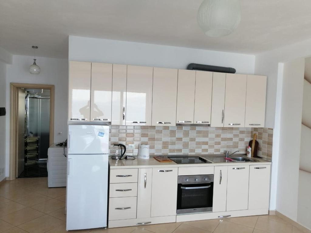 Bilal Golemi Sea View Apartment Σαράντα Εξωτερικό φωτογραφία